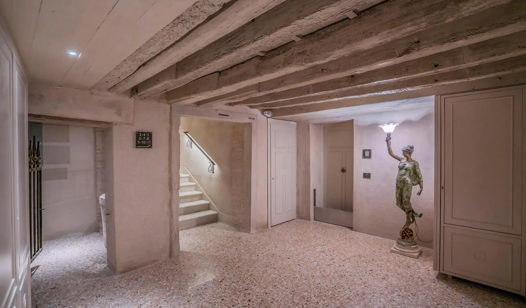 Corte Rubbi 10 Luxury Three-Bedroom Apartment -Dimora Italia - Venice
